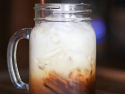 The baristas aim to please and the Old Town coffee shops serve up some great drinks, including Toasted Marshmallow Iced Coffee, Iced Latte, Thai Iced Tea and traditional Kopi. All delicious and unique in their own way