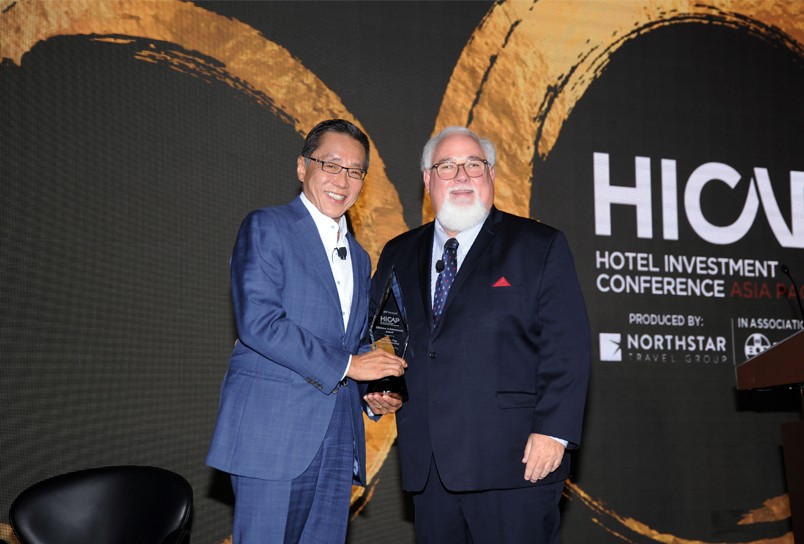 Banyan Tree Holdings Founder and Executive Chairman Mr Ho Kwon Ping Conferred Prestigious HICAP Lifetime Achievement Award