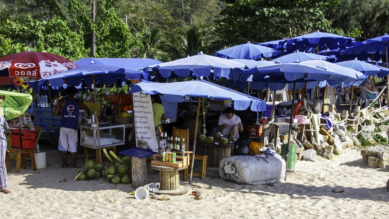 Kata Noi Beach