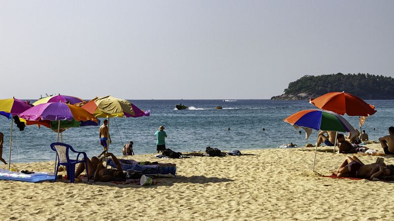 Kata Noi Beach