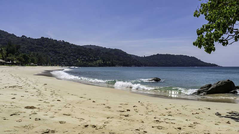 Kata Noi Beach