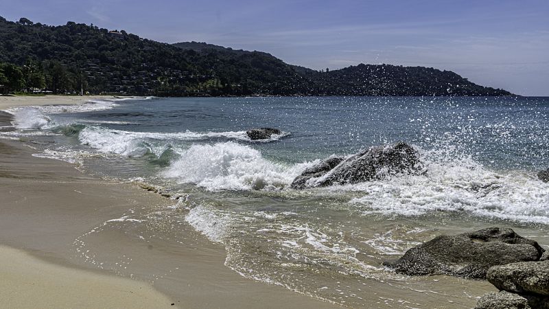 Kata Noi Beach
