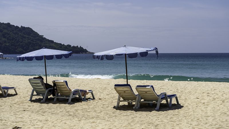 Kata Noi Beach