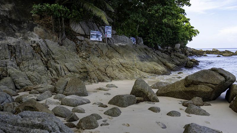 Laem Singh Beach