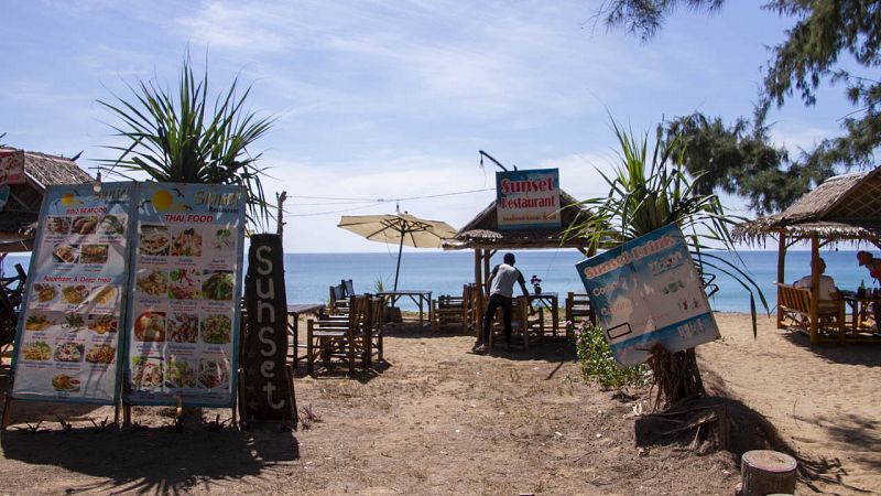 Mai Khao Beach