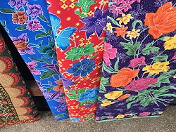 Batik and textiles showcase Thailand’s unique heritage while making interesting gifts