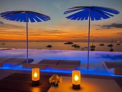 KATA ROCKS SUPERYACHT RENDEZVOUS