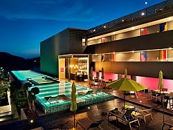 Nook-Dee Boutique Resort