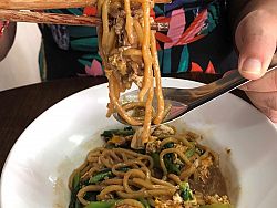 Mee Ton Poe, stir-fried Hokkien Mee (Hokkien noodles)