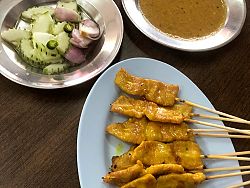 Chicken satay with thick, creamy peanut sauce