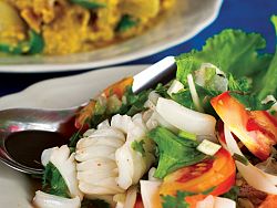 Seafood at Pak Meng beach