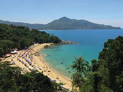 Leam Sing Cape