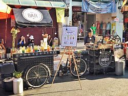 Burgers & drinks on the go