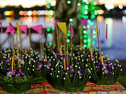 Ready made kratongs for sale