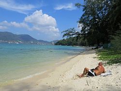 Tri Trang & Paradise Beaches
