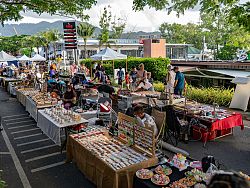 Boat Avenue Fun Friday Market