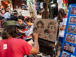 Sunday Walking Street (Talad Yai)
