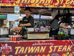Plernpao Street Market