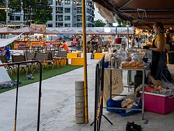 Plernpao Street Market