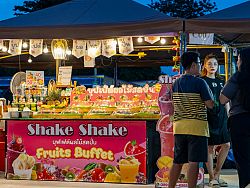 Plernpao Street Market