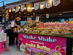 Plernpao Street Market
