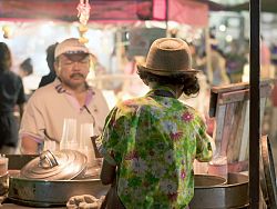 Songkhla night market offers a wide selection of snacks and drinks.