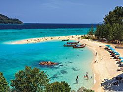 The northern tip of Koh Lipe features a stunning sandy beach
