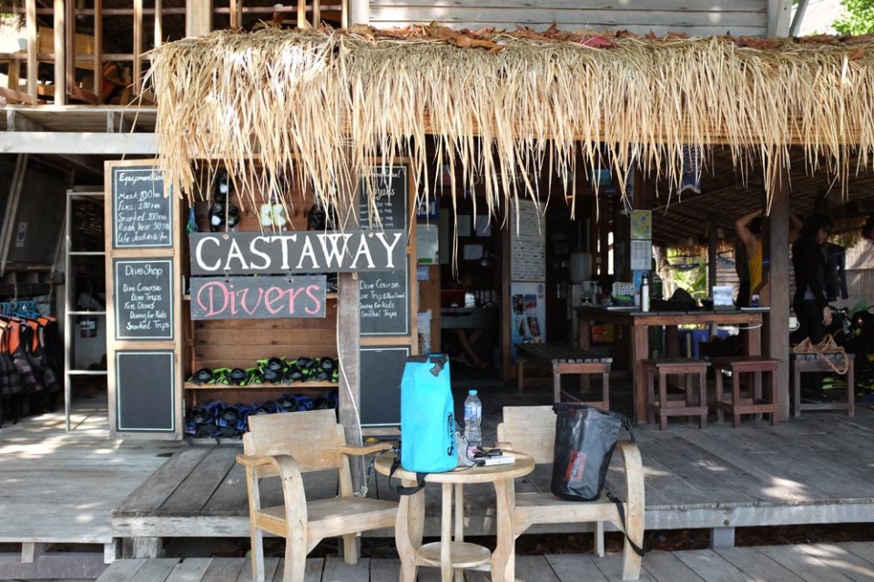  Castaway on Sunrise Beach has an excellent dive shop
