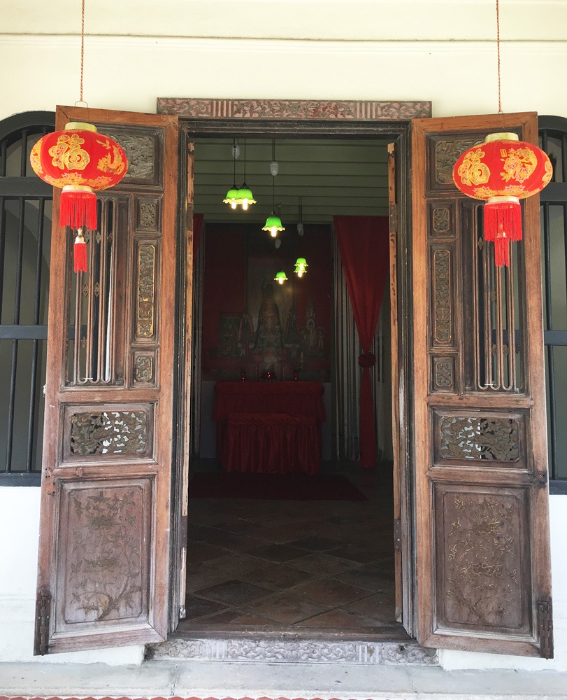 Discovering the Island’s Sino-Portuguese Style 