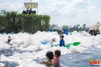 GETWETATCASSIA Brunch & Foam Pool Party