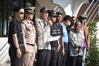 Big Clean-up Friendship beach for a beautiful destination