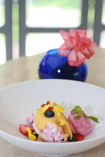 Friday’s Wine Lunch by The Boathouse Phuket