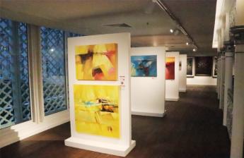 Art @Chaofah introducing First Gallery Exhibition at Ramada Plaza Hotel  – Contrasts