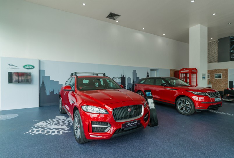 Jaguar Land Rover expands sales network to the southern region with the opening of Jaguar Land Rover Phuket Studio